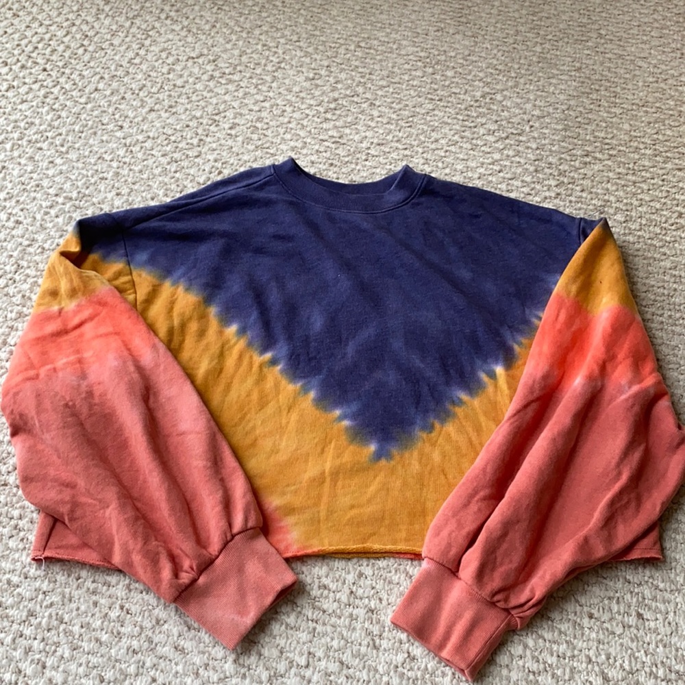 Victoria’s Secret PINK tie dye sweatshirt